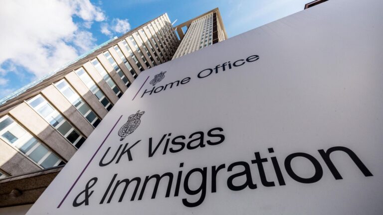  The Home Office granted 275 sponsorship visas to care workers after a 'false' application |  Political news

